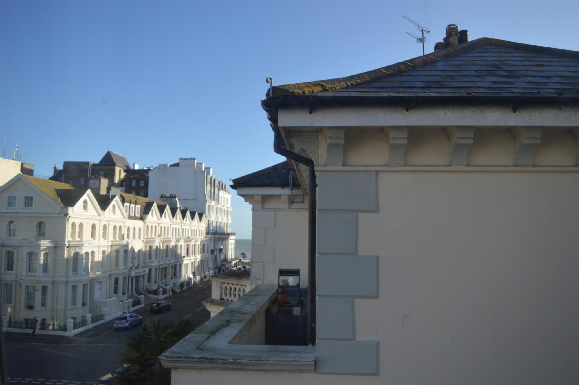 The Sheldon B&B - Free Private Parking Eastbourne Kültér fotó