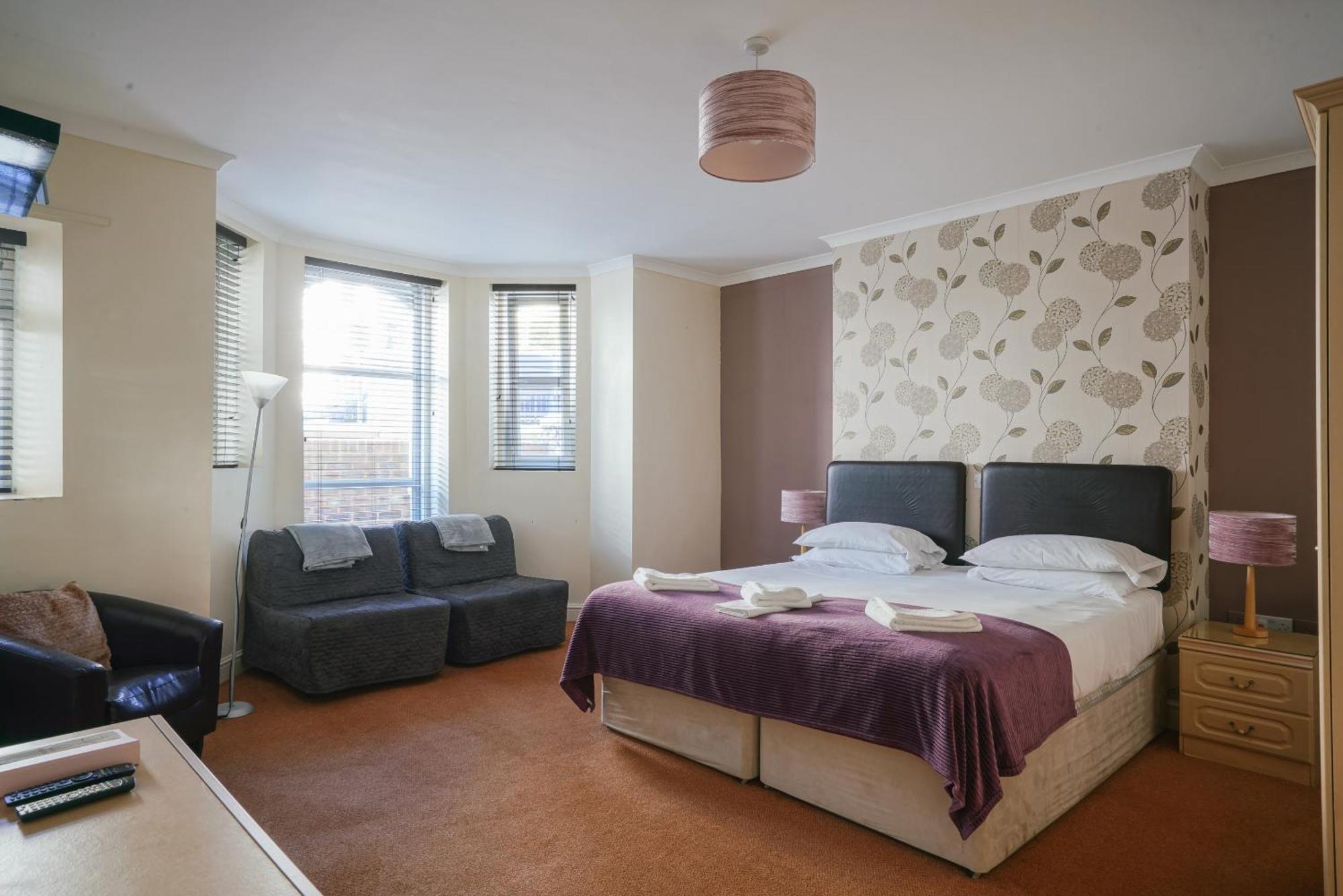 The Sheldon B&B - Free Private Parking Eastbourne Szoba fotó