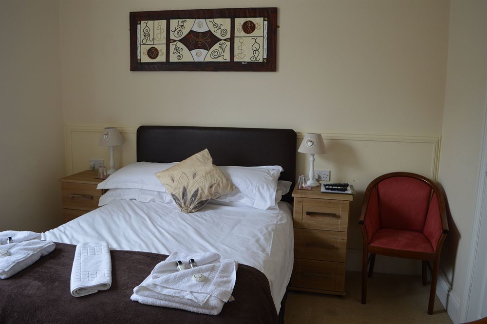 The Sheldon B&B - Free Private Parking Eastbourne Kültér fotó