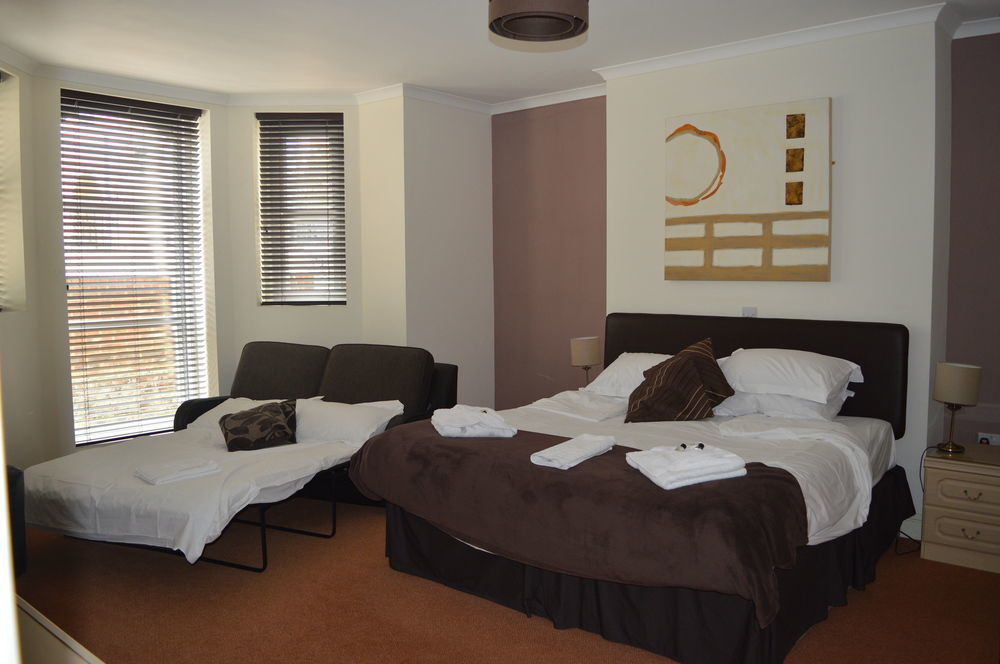 The Sheldon B&B - Free Private Parking Eastbourne Kültér fotó